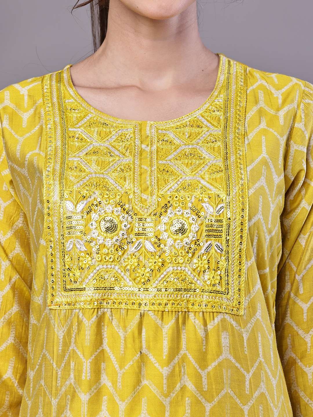 Women's Mustard Yellow Chevron Print Chanderi Kurta Set with Mirror Work Suit Sets - Image 5